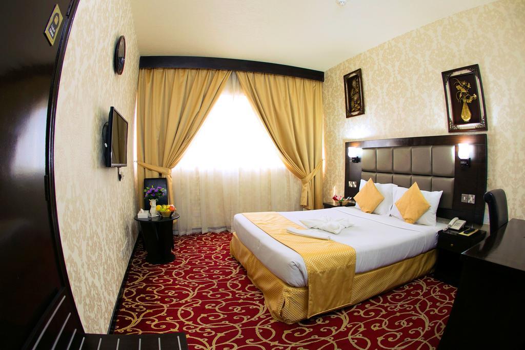 Rafee Hotel Dubai Exterior photo