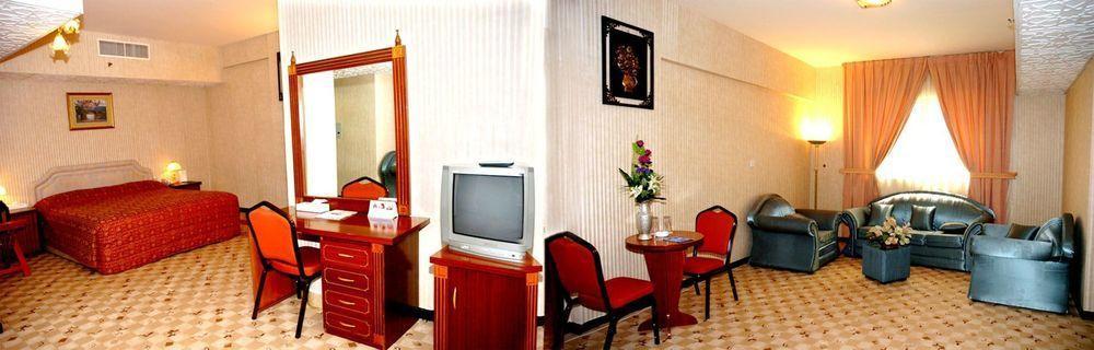 Rafee Hotel Dubai Exterior photo
